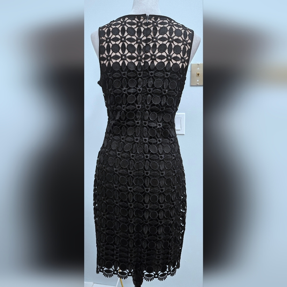 Lauren Ralph Lauren black embroidered lace LBD illusion sleeveless dress sz 10 - Picture 3 of 9